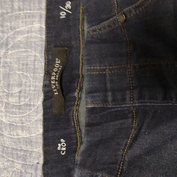 liverpool chloe capri rolled cuff jean